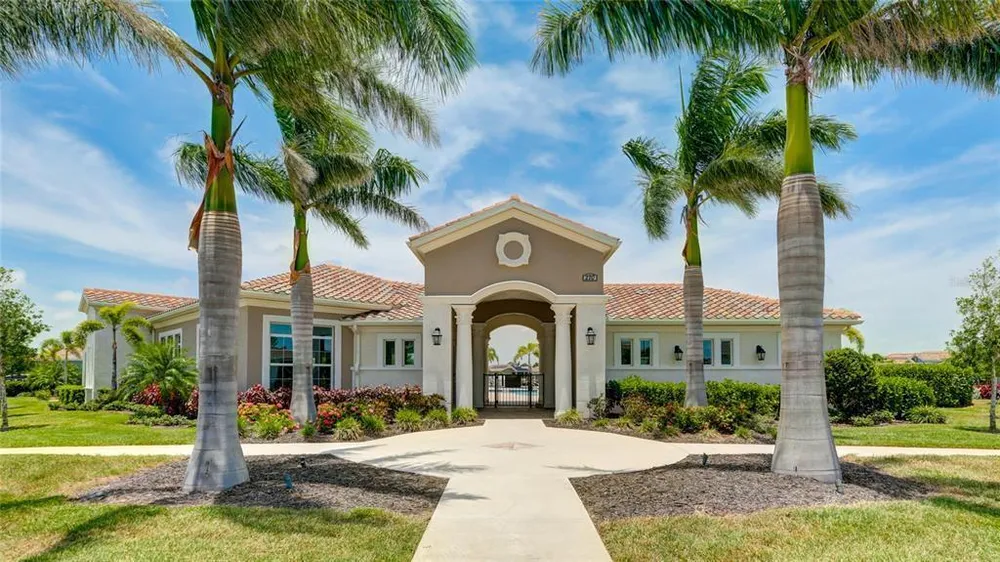 333 Daylily Blvd, Nokomis, FL 34275