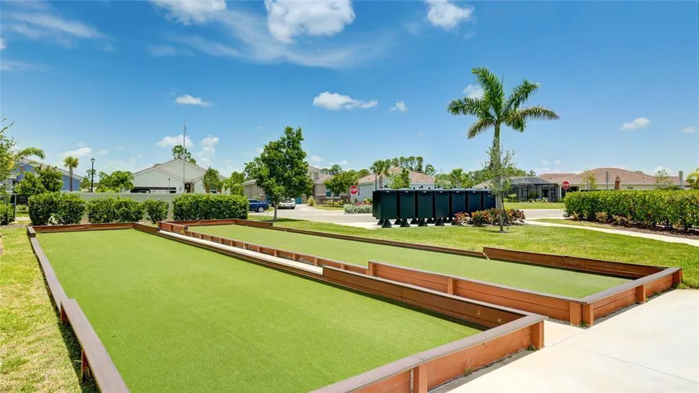 333 Daylily Blvd, Nokomis, FL 34275