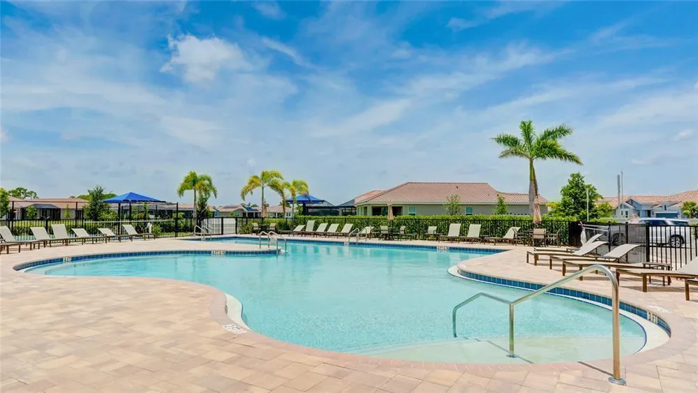 333 Daylily Blvd, Nokomis, FL 34275