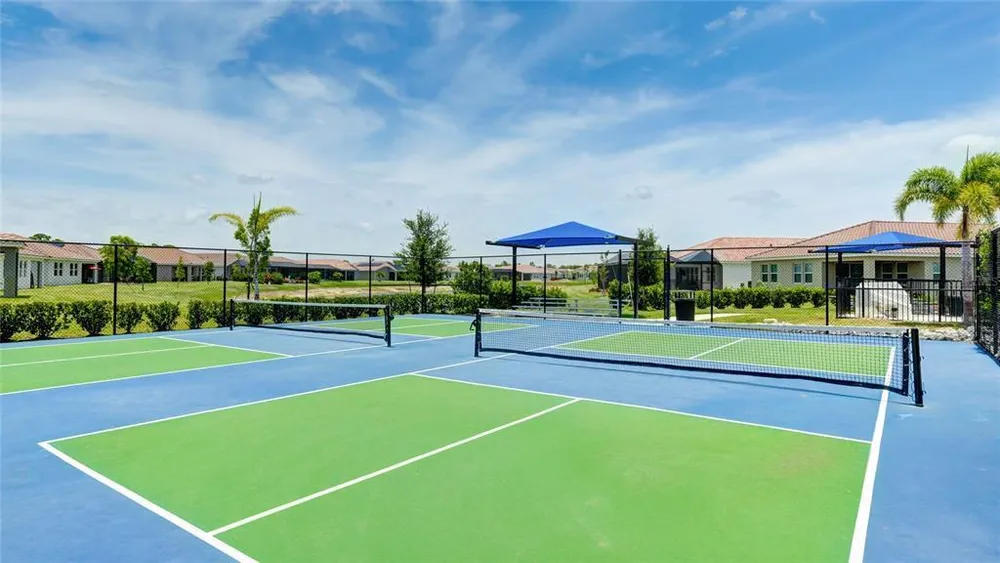 333 Daylily Blvd, Nokomis, FL 34275