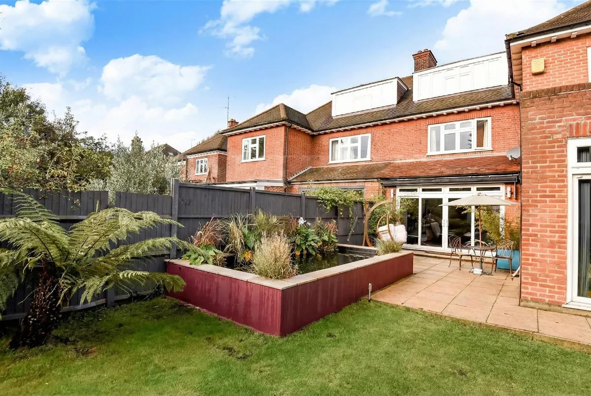 Milverton Road, London, NW6