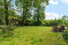 Vann Lane, Chiddingfold, GU8 photo 2