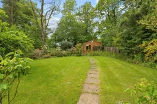 Vann Lane, Chiddingfold, GU8 photo 14
