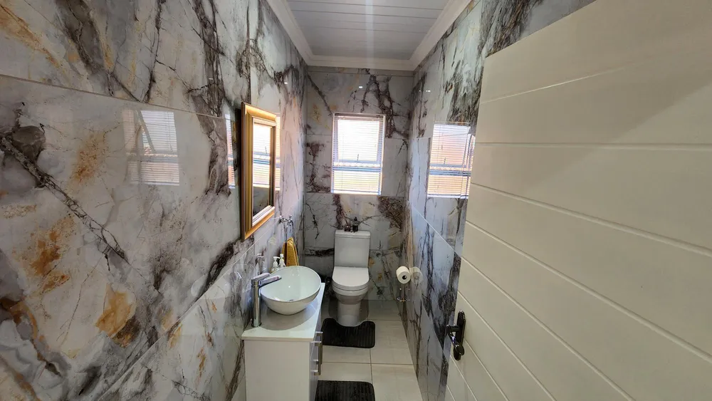 South Africa, Western Cape, Monte Christo, Cape Francolin Road, 38
