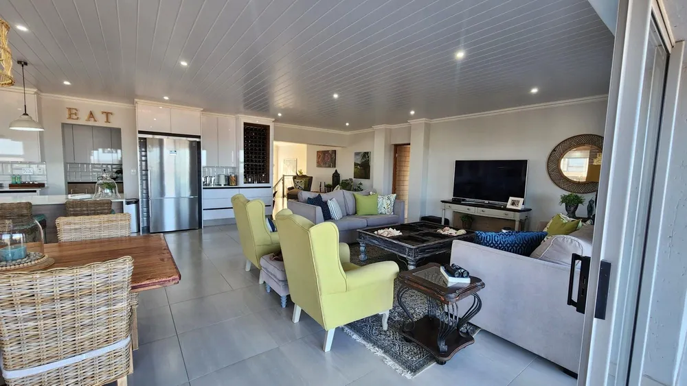 South Africa, Western Cape, Monte Christo, Cape Francolin Road, 38