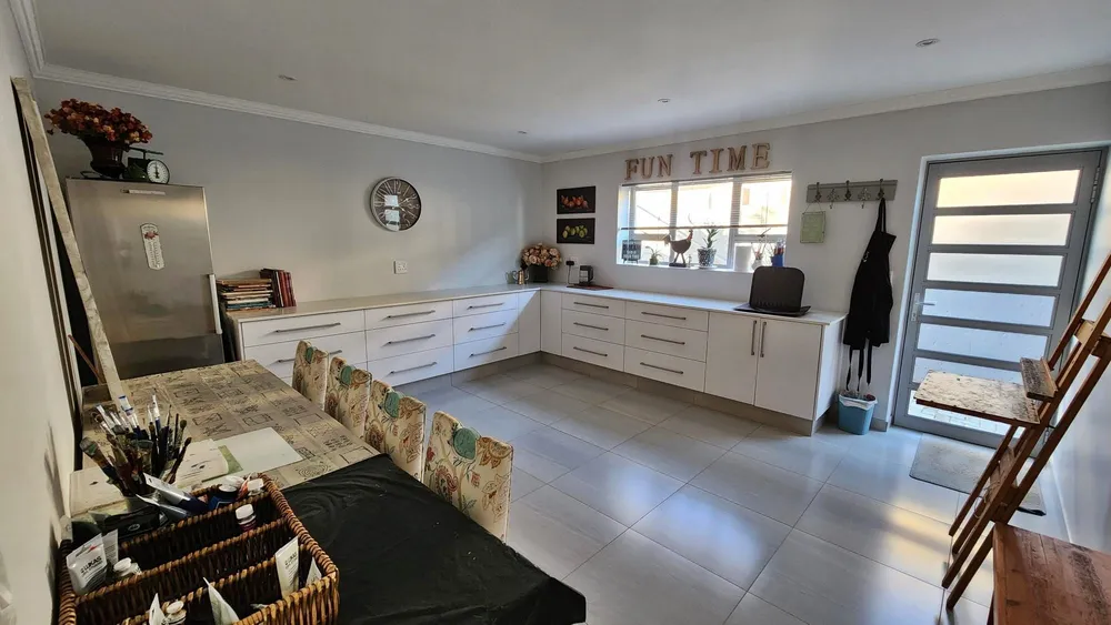 South Africa, Western Cape, Monte Christo, Cape Francolin Road, 38