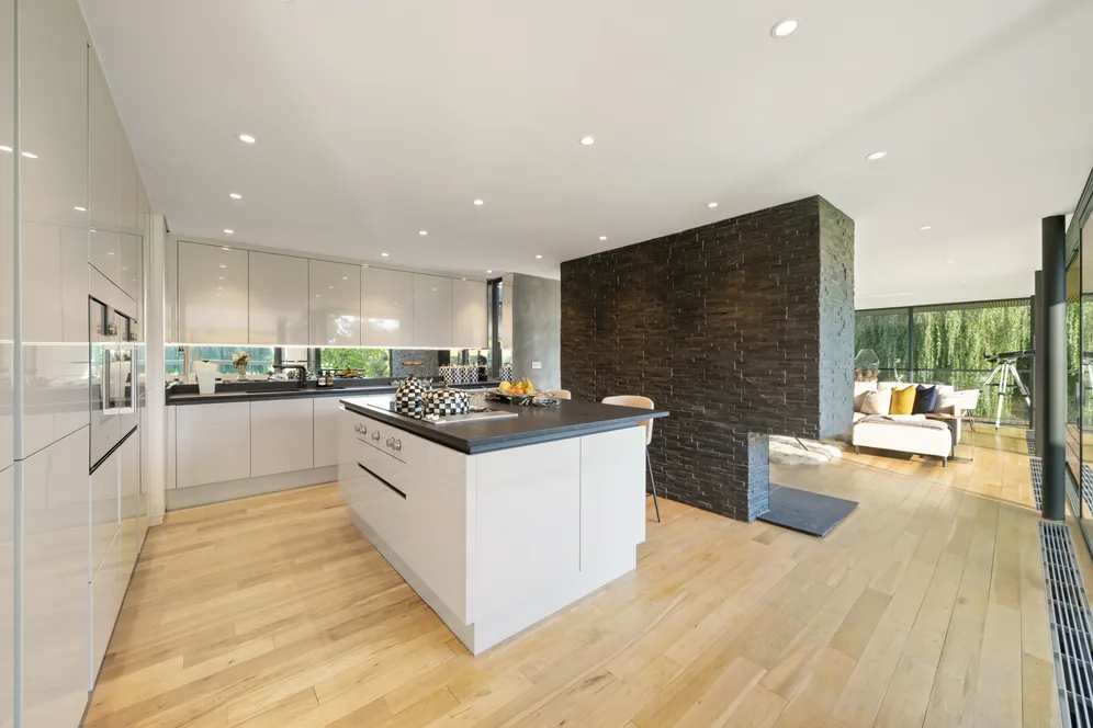 Loddon Drive, Wargrave, RG10 photo 2