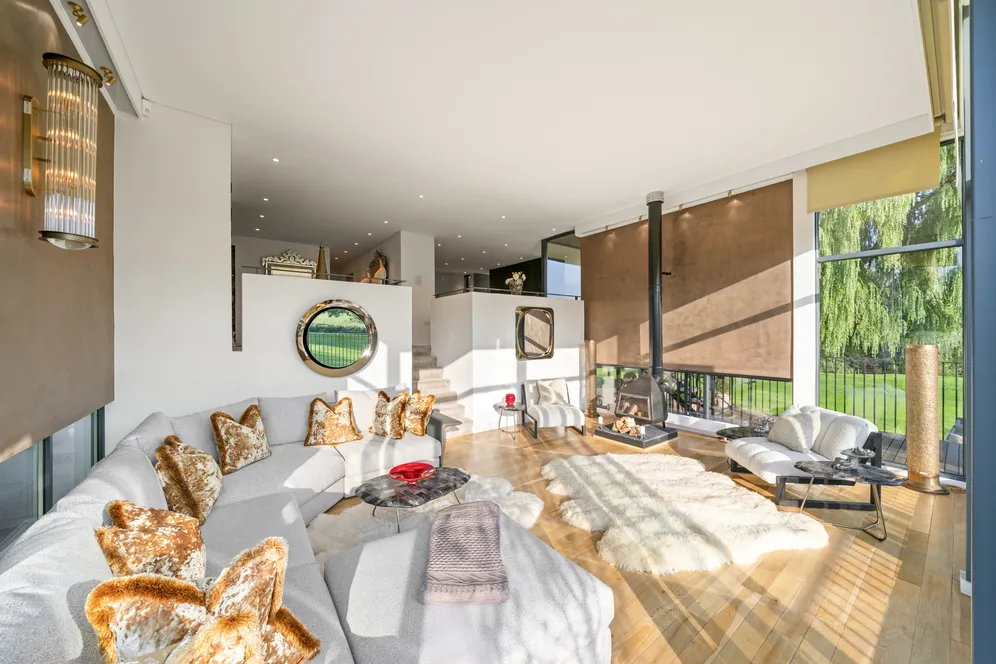 Loddon Drive, Wargrave, RG10 photo 17