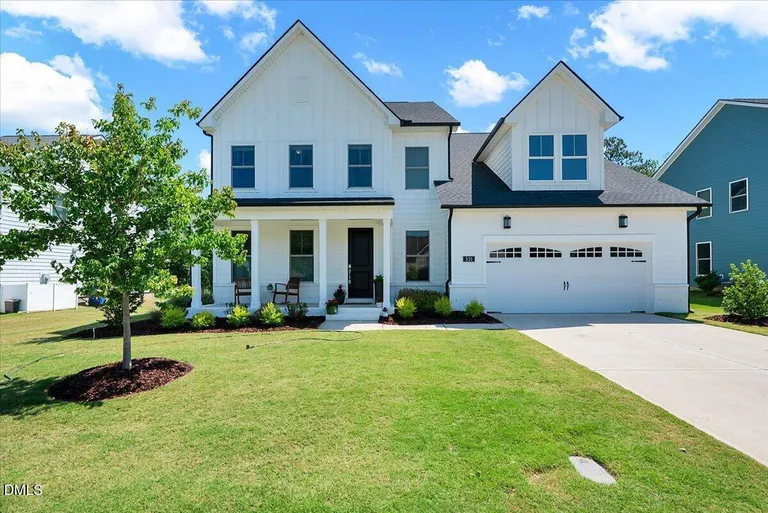 531 Glenville Lake Dr, Fuquay-Varina, NC 27526