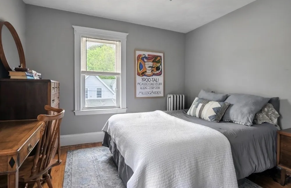 3 Gothland St, Quincy, MA 02169