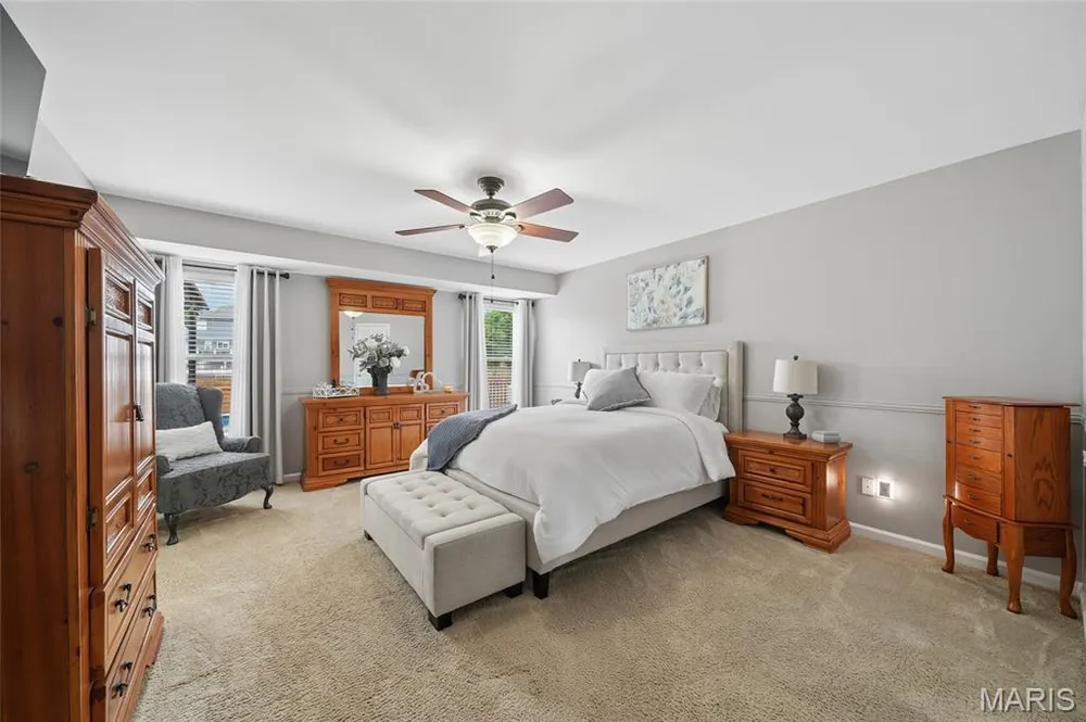 2636 Red Cedar Parc Dr, O'Fallon, MO 63368