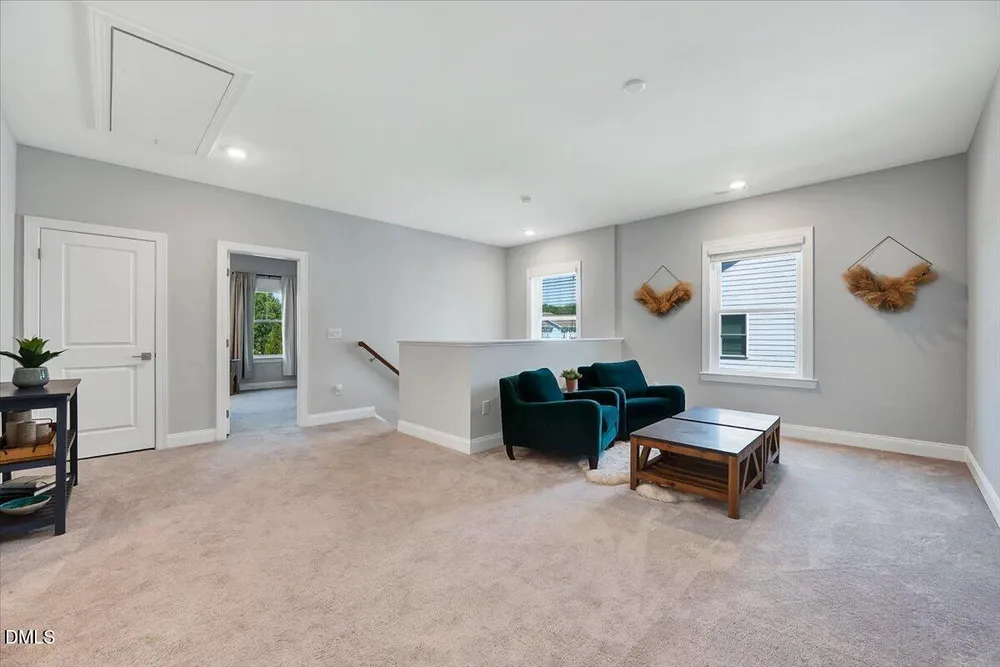 531 Glenville Lake Dr, Fuquay-Varina, NC 27526