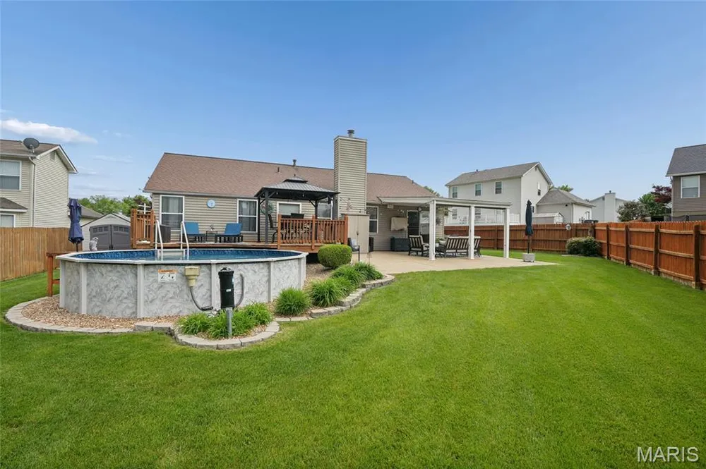 2636 Red Cedar Parc Dr, O'Fallon, MO 63368