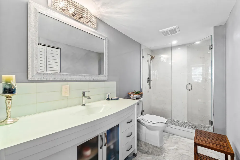 930 Dogwood Dr, Delray Beach, FL 33483