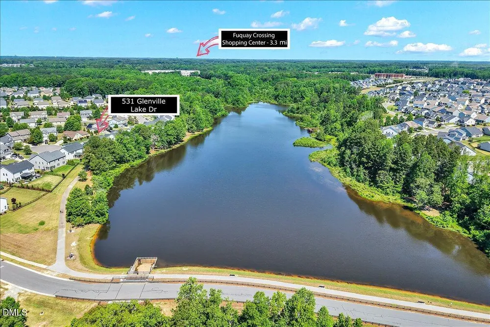 531 Glenville Lake Dr, Fuquay-Varina, NC 27526
