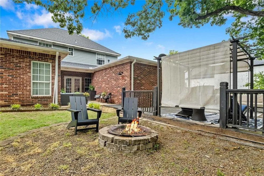 6803 W Shadow Valley Rd, Rogers, AR 72758
