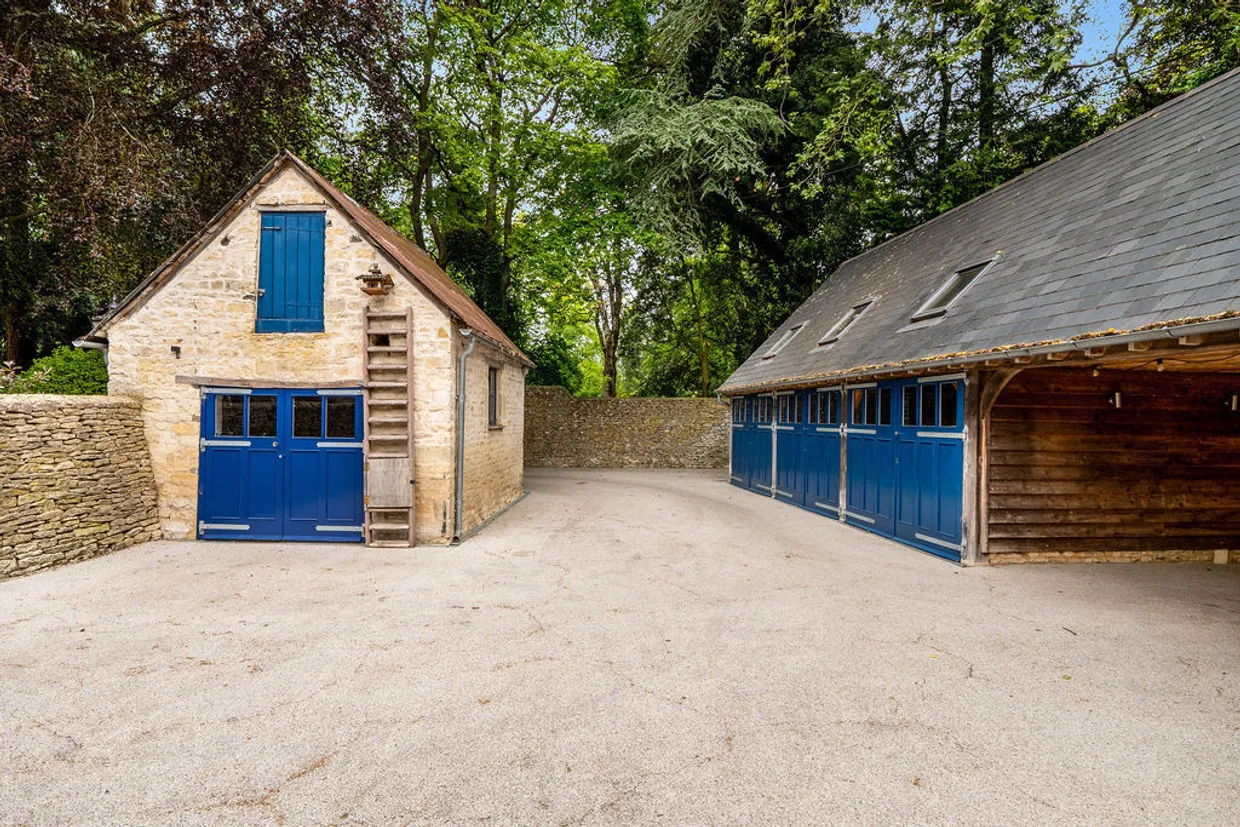 Stratton, Cirencester, GL7 photo 34
