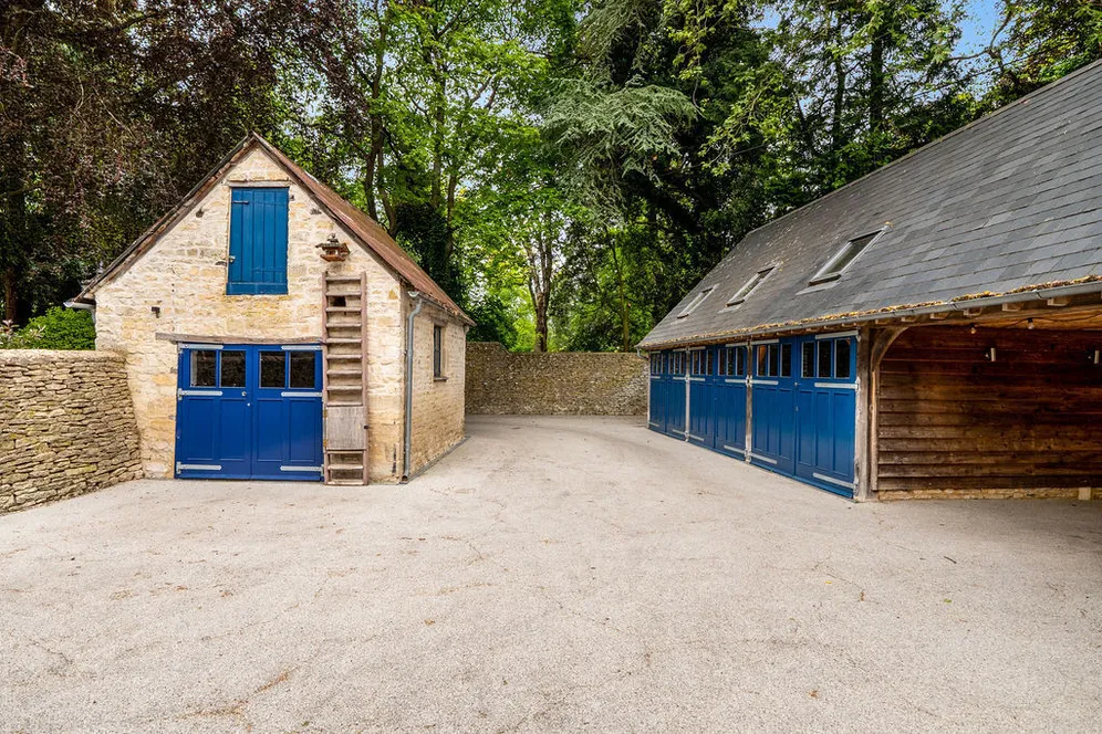 Stratton, Cirencester, GL7 photo 34