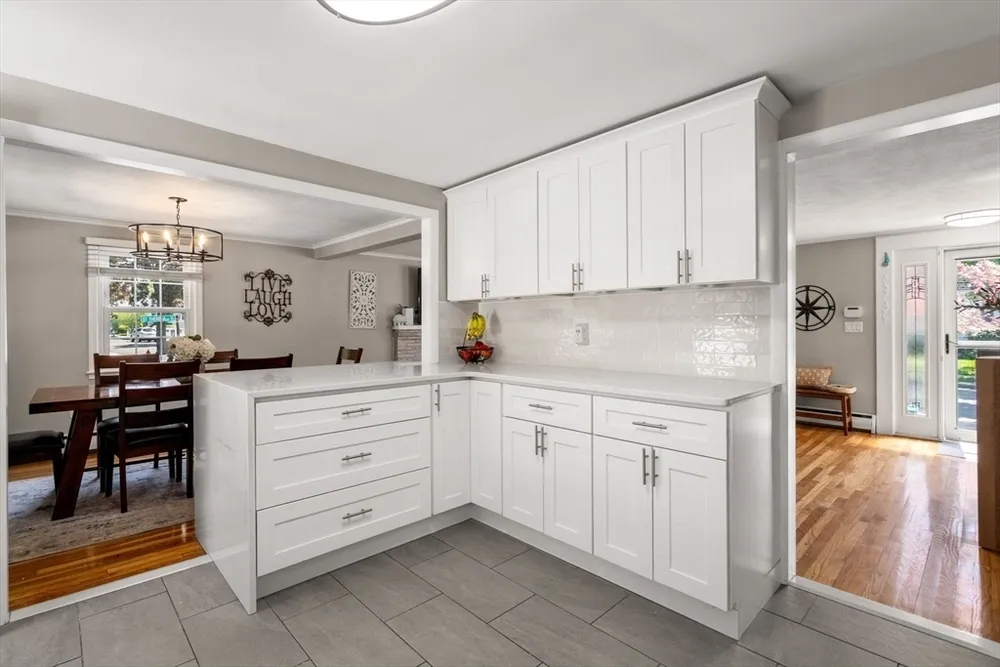 1 Deroma Rd, Boston, MA 02132