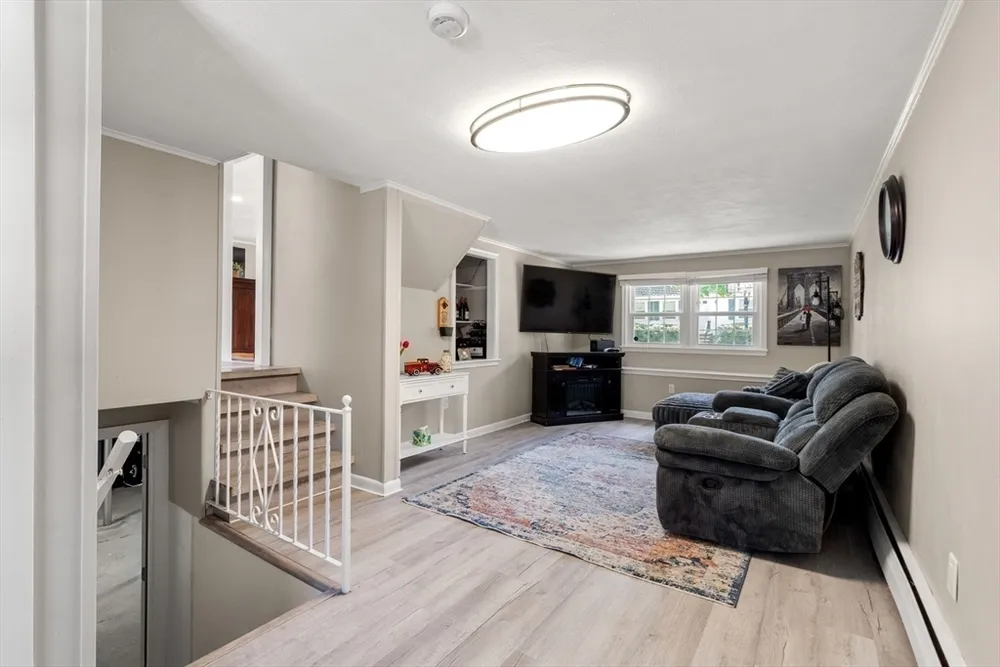 1 Deroma Rd, Boston, MA 02132