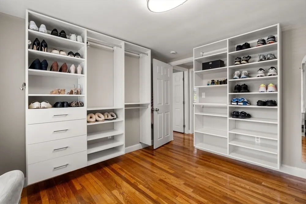 1 Deroma Rd, Boston, MA 02132