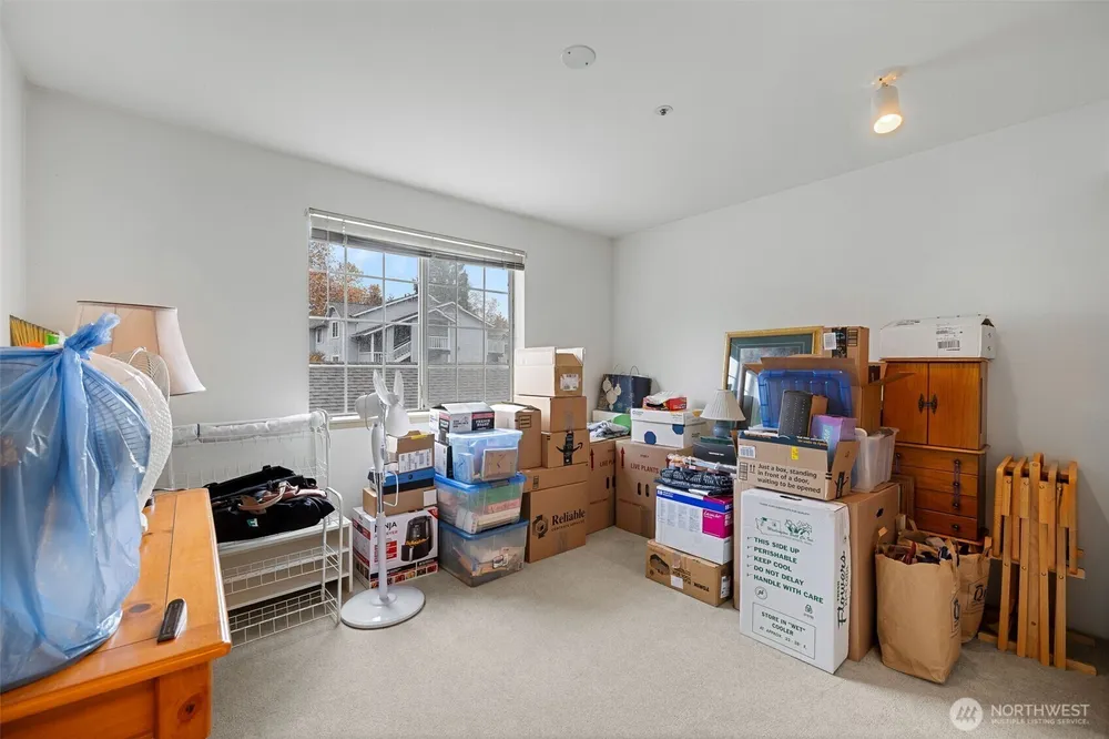 7453 Newcastle Golf Club Rd, Newcastle, WA 98059