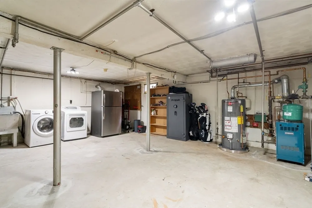 1 Deroma Rd, Boston, MA 02132