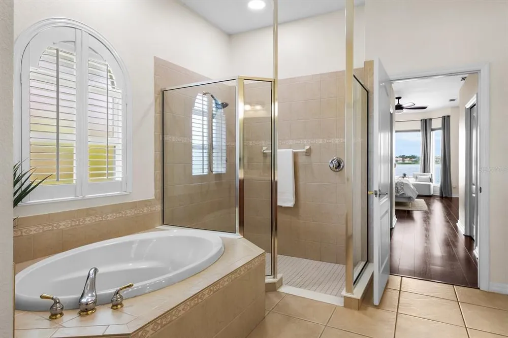 7020 74th Street Circle E, Bradenton, FL 34203