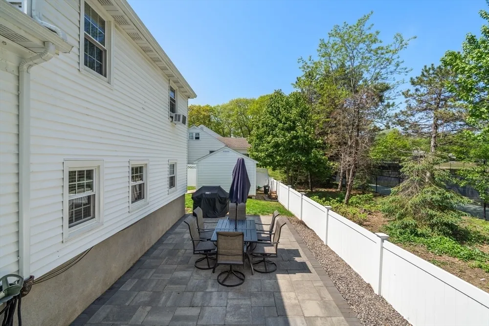 1 Deroma Rd, Boston, MA 02132