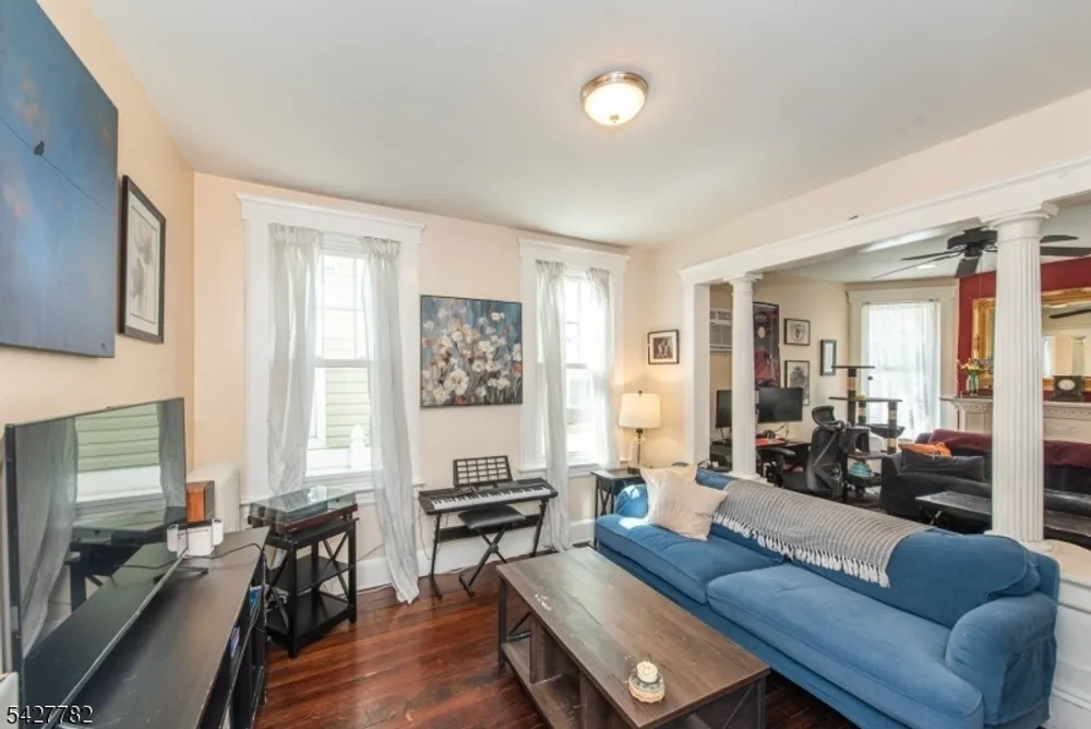 107 Sheridan Ave, Roselle Park, NJ 07204