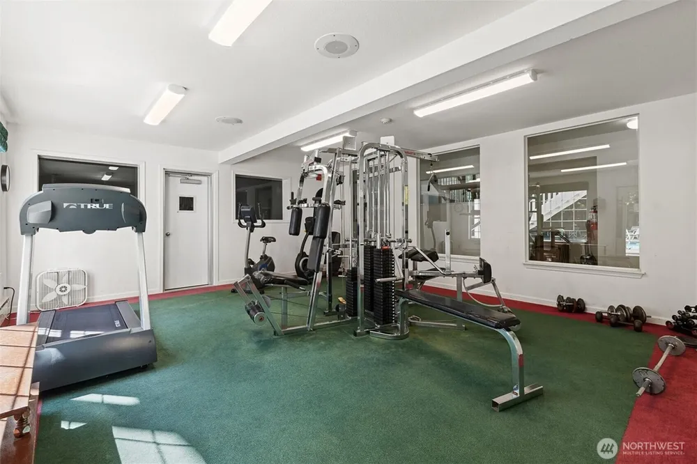 7453 Newcastle Golf Club Rd, Newcastle, WA 98059