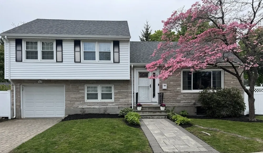 1 Deroma Rd, Boston, MA 02132