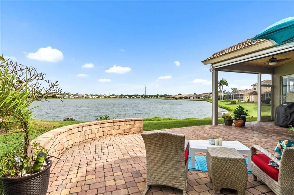7020 74th Street Circle E, Bradenton, FL 34203