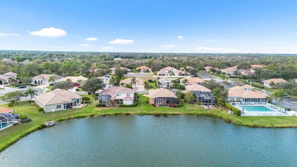 7020 74th Street Circle E, Bradenton, FL 34203