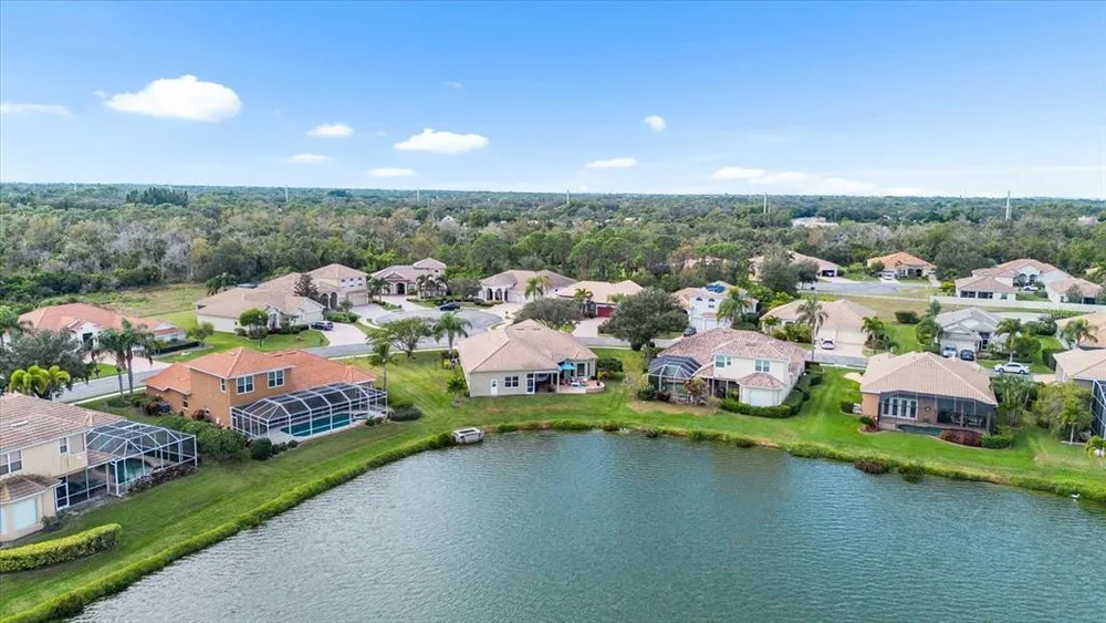 7020 74th Street Circle E, Bradenton, FL 34203