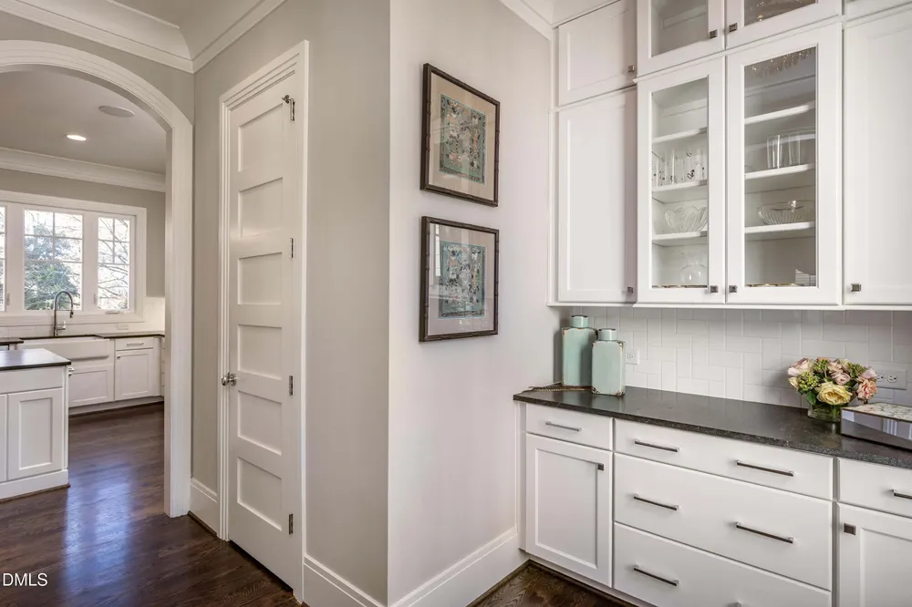 206 Furches St, Raleigh, NC 27607