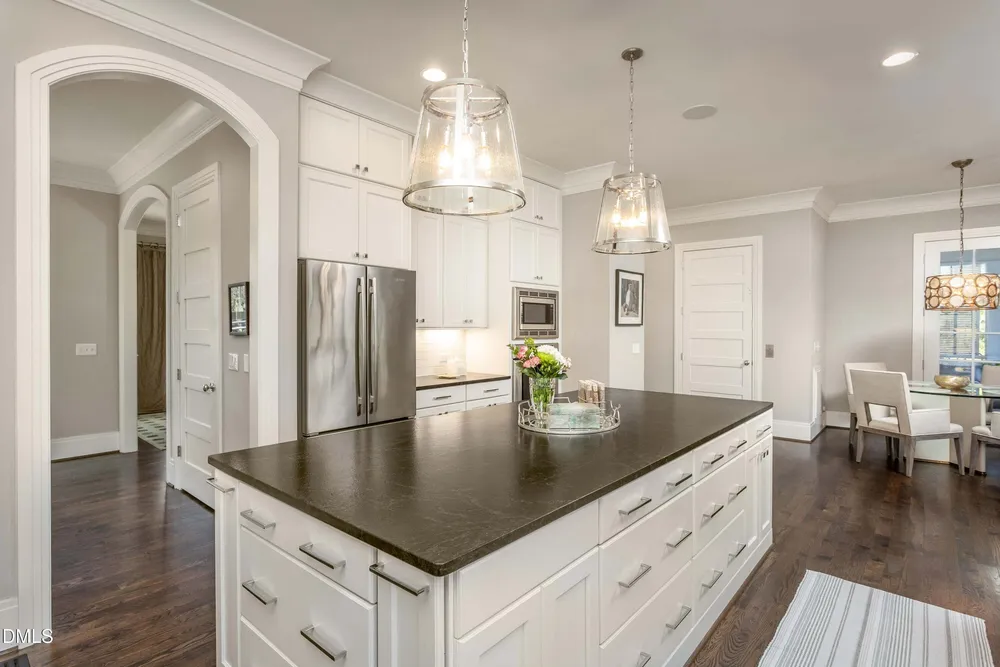 206 Furches St, Raleigh, NC 27607
