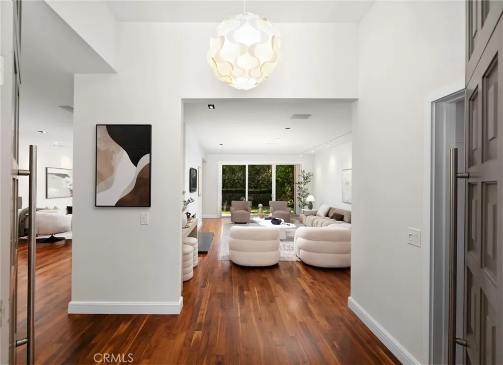 598 Camillo Rd, Sierra Madre, CA 91024