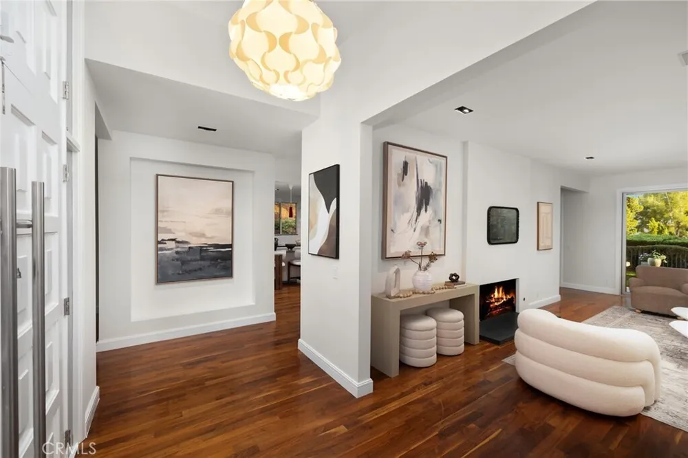 598 Camillo Rd, Sierra Madre, CA 91024
