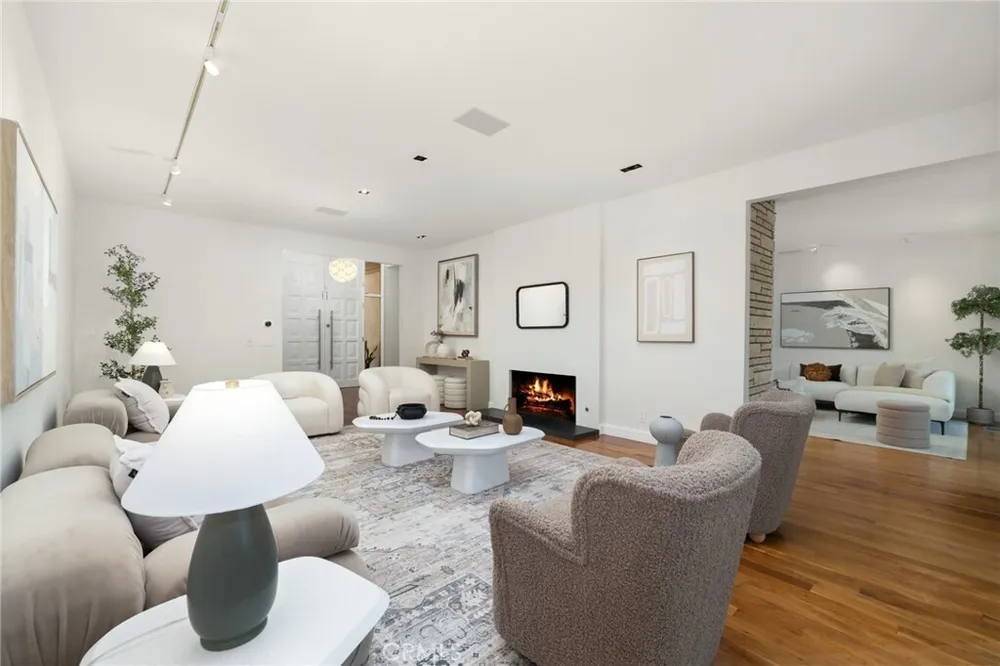 598 Camillo Rd, Sierra Madre, CA 91024