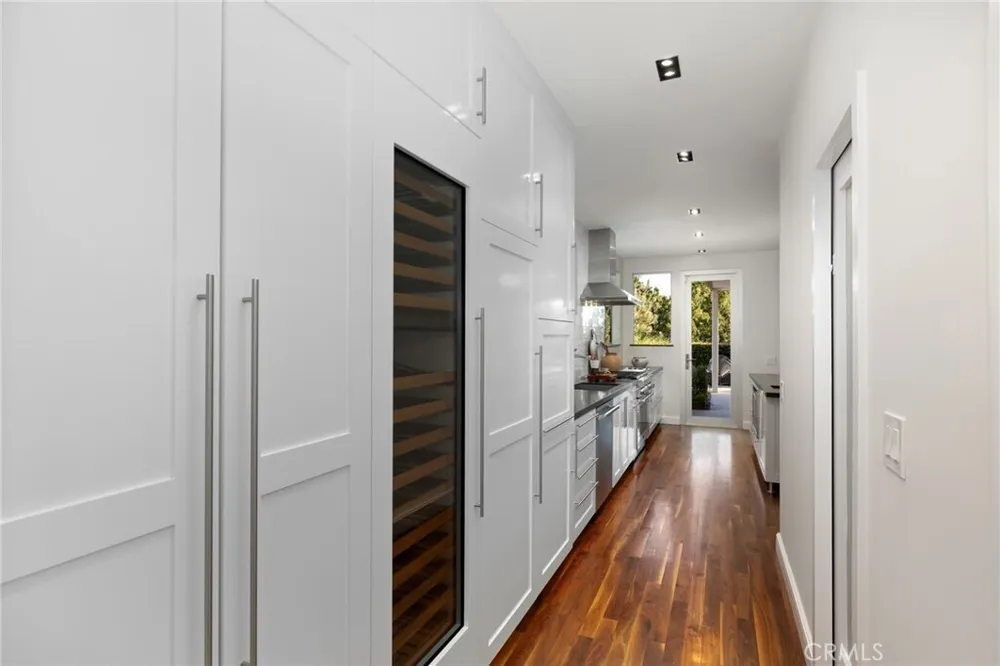 598 Camillo Rd, Sierra Madre, CA 91024