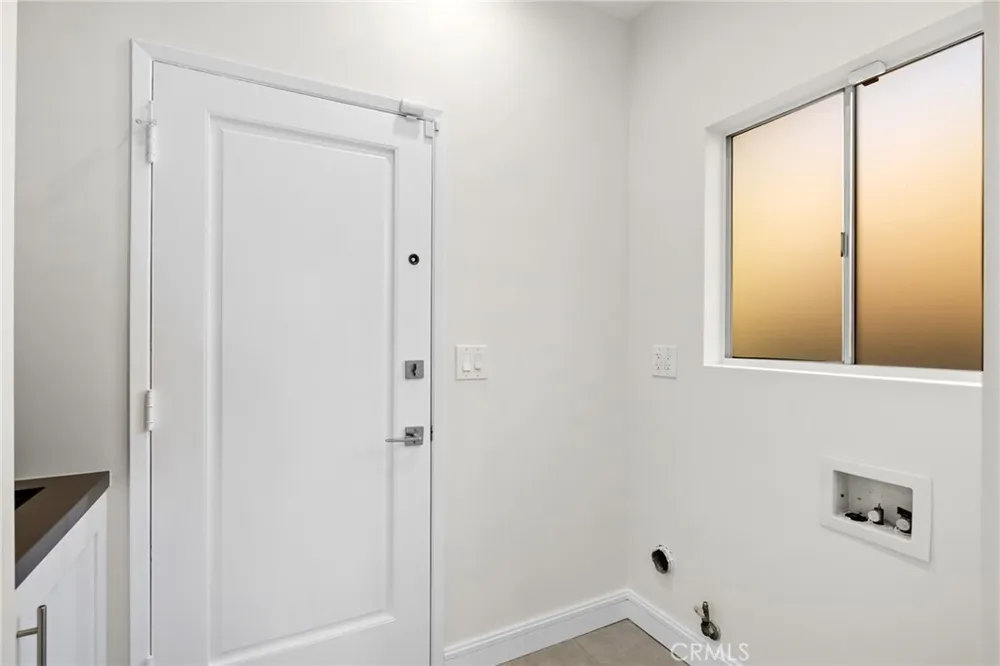 598 Camillo Rd, Sierra Madre, CA 91024