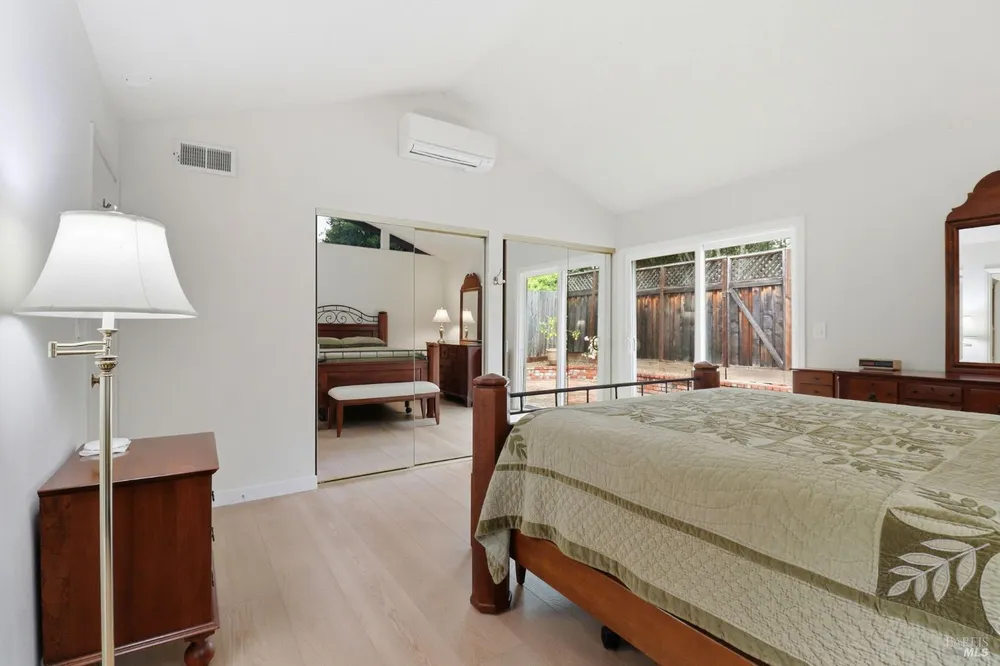 240 Marin Oaks Dr, Novato, CA 94949