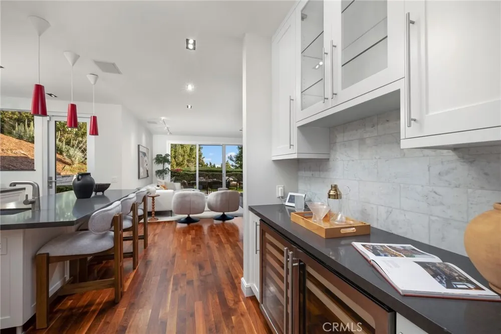 598 Camillo Rd, Sierra Madre, CA 91024