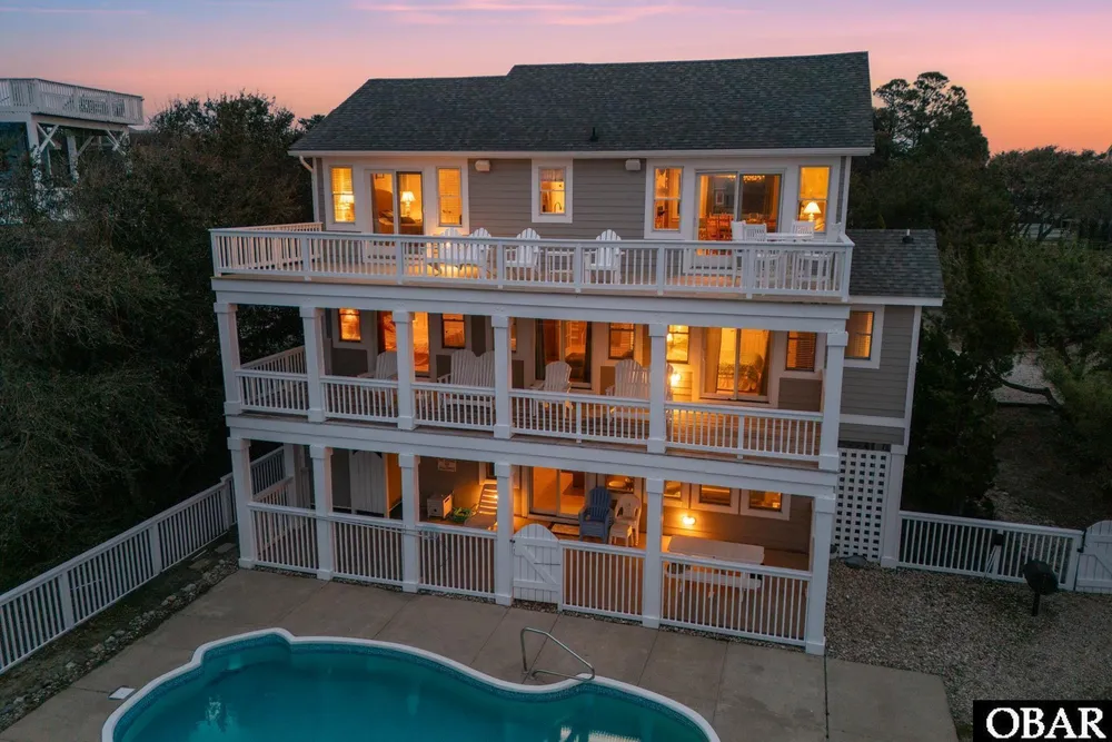 100 Canvasback Dr, Duck, NC 27949