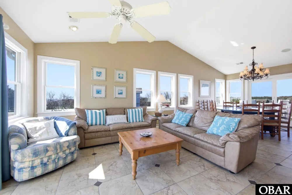 100 Canvasback Dr, Duck, NC 27949