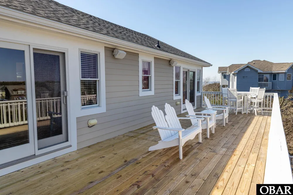 100 Canvasback Dr, Duck, NC 27949