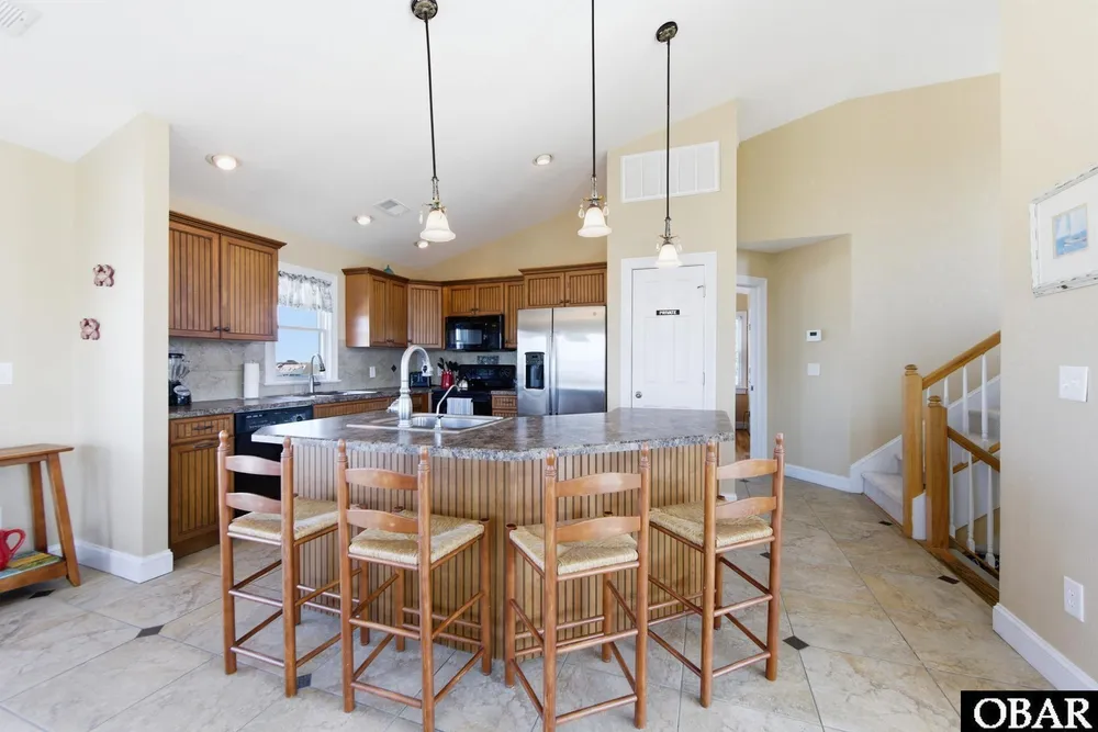 100 Canvasback Dr, Duck, NC 27949