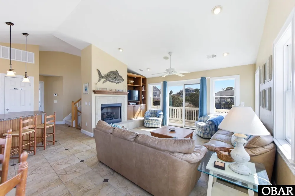100 Canvasback Dr, Duck, NC 27949