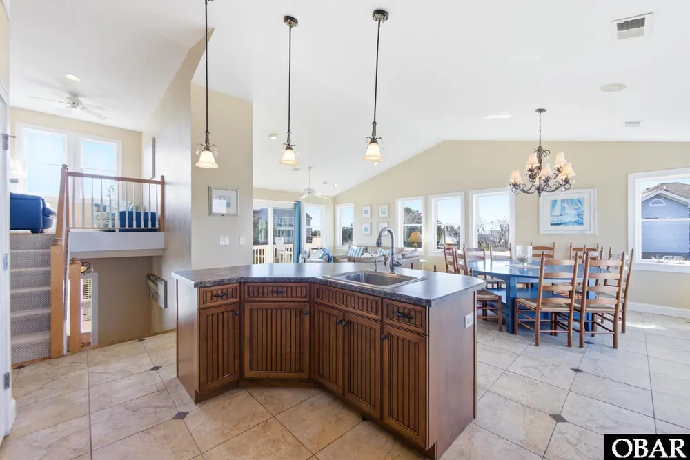 100 Canvasback Dr, Duck, NC 27949